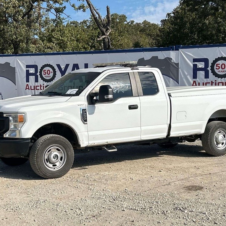 2022 FORD F250 XL