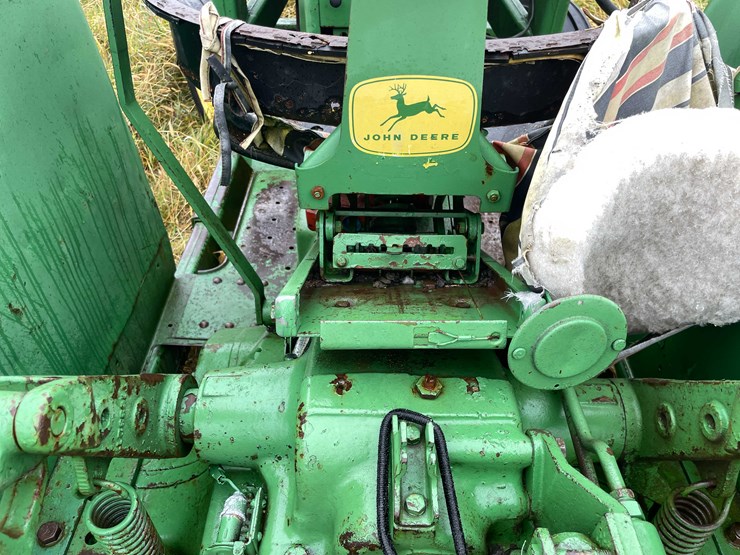john-deere-2010-image-29