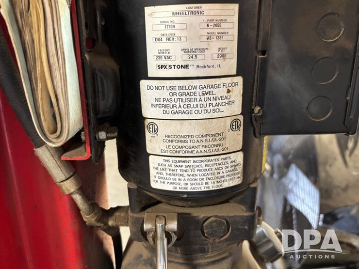 2004-ammco-lifts-rotary-two-post-lift-(jy0989)-image-14