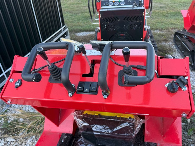 agt-sda-140w-mini-wheel-loader-image-5