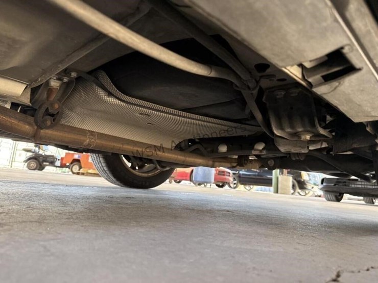 2016-ford-taurus-se-sdn-image-26