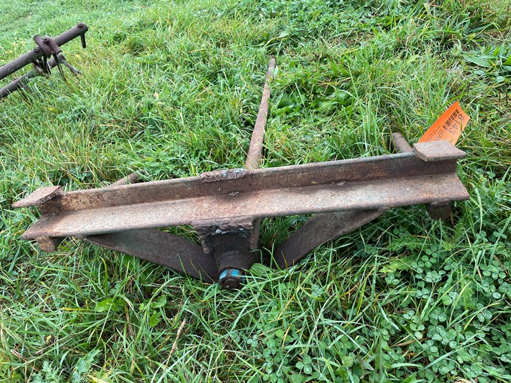 #8143-•-bale-spear-image-6