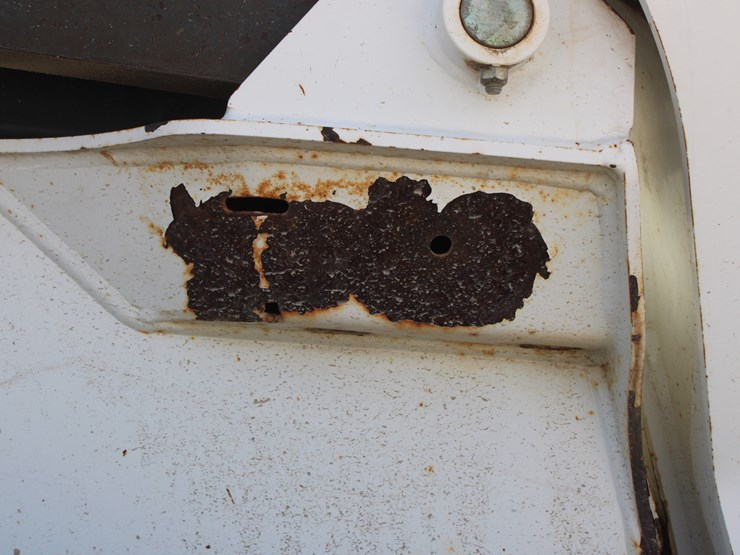 bobcat-t870-image-47