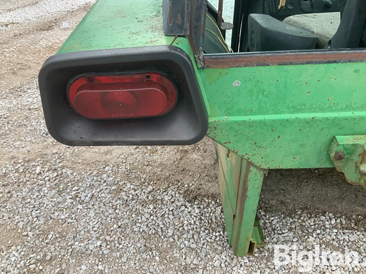 john-deere-30-image-14