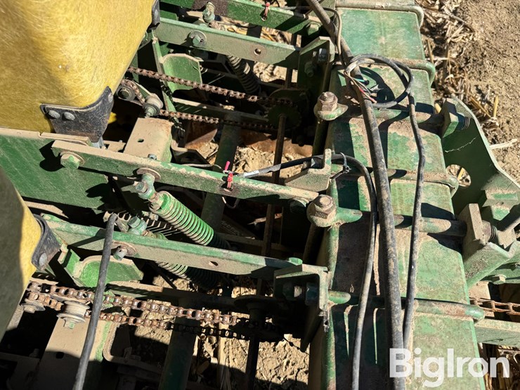 john-deere-7100-image-17