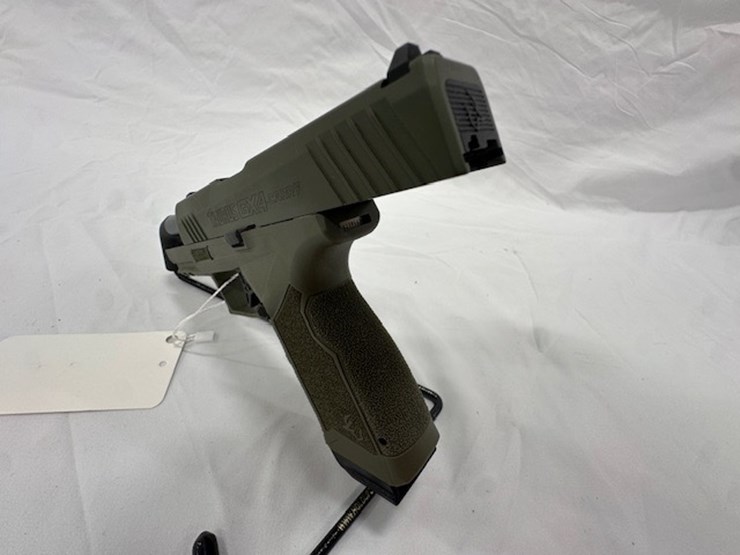 #2025-00062-•-taurus-gx4-pistol-image-44