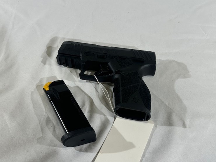 #2025-00038-•-taurus-gx2-pistol-image-43