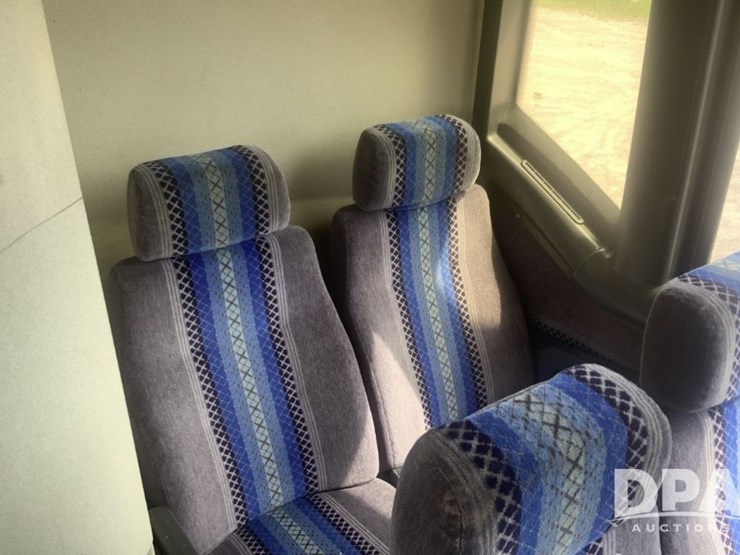 2001-mci-102-el3-image-71