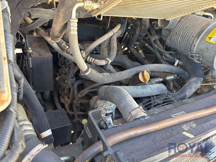 2016-takeuchi-tl10v2-image-12