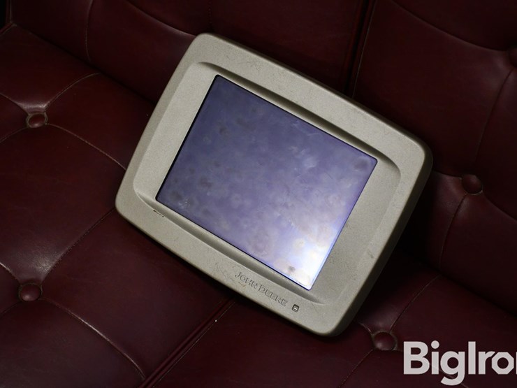 john-deere-2600-image-1