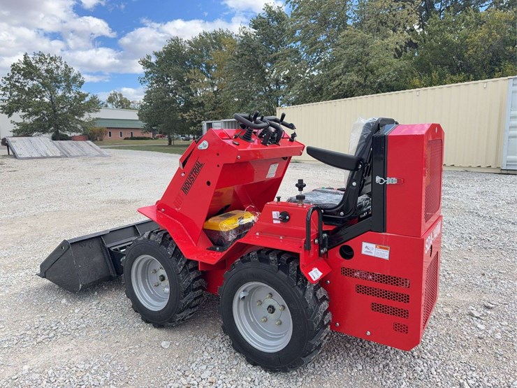 agt-sda-140w-compact-wheel-loader-image-2