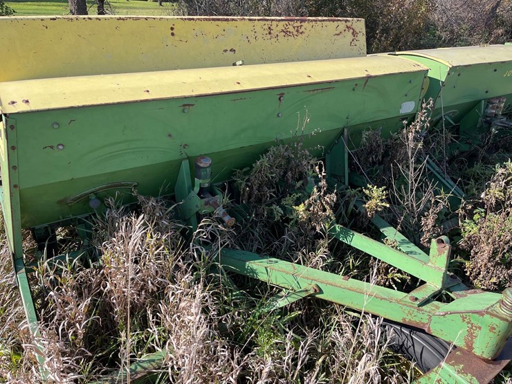 john-deere-lla-image-2