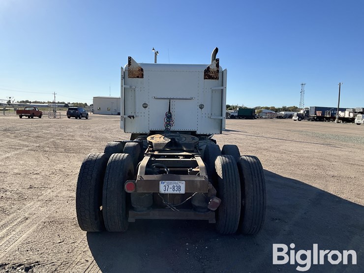 1987-peterbilt-377-image-6