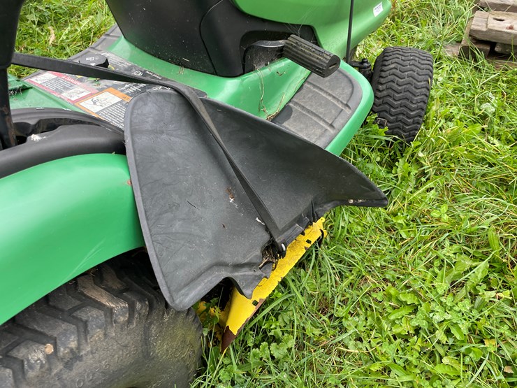 john-deere-lt133-image-23