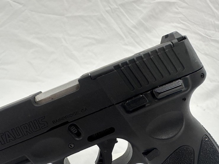 #2025-00071-•-taurus-g3c-pistol-image-16