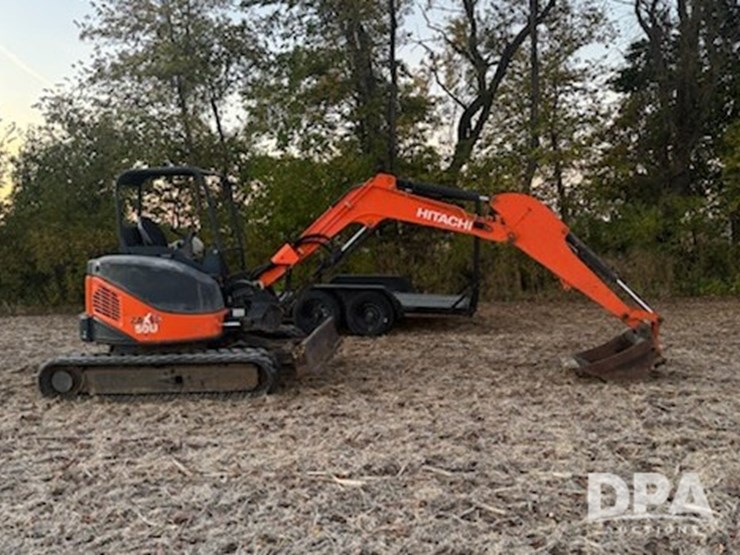 2013-hitachi-zx50u-image-1