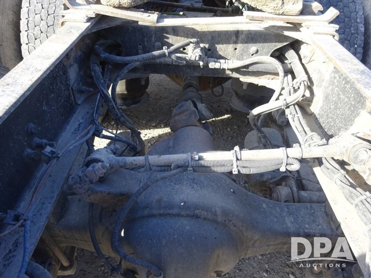 2016-freightliner-coronado-day-cab-glider-truck-(pz13983,-unit-716)-image-66