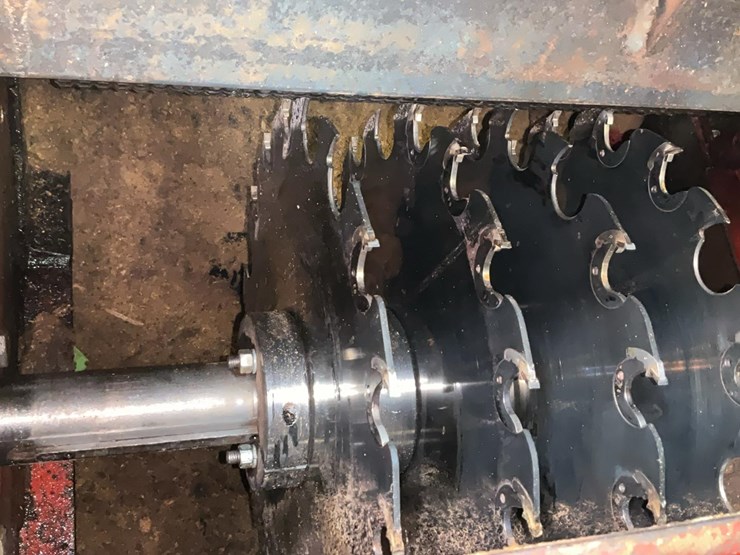 #115-•-2014-meadows-trojan-7-edger-image-17