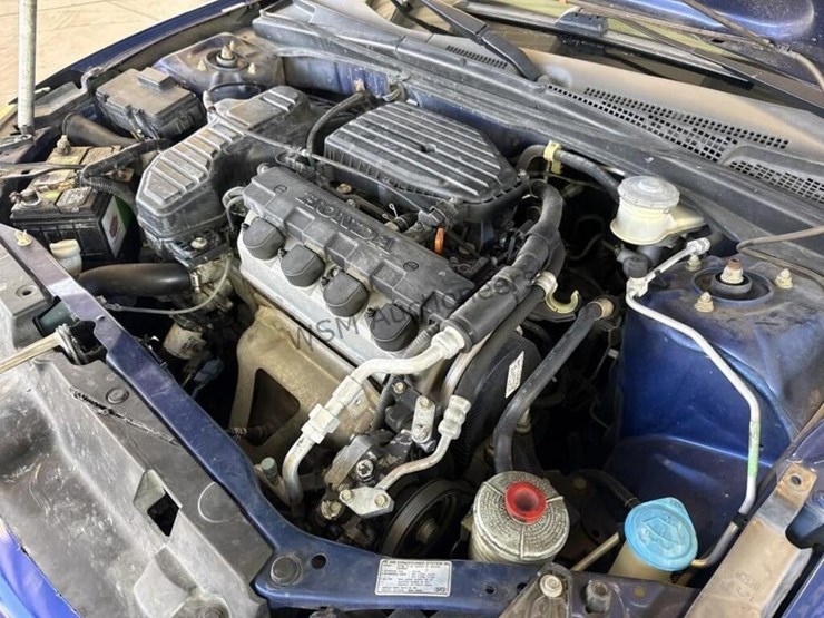 2005-honda-civic-sdn-image-11