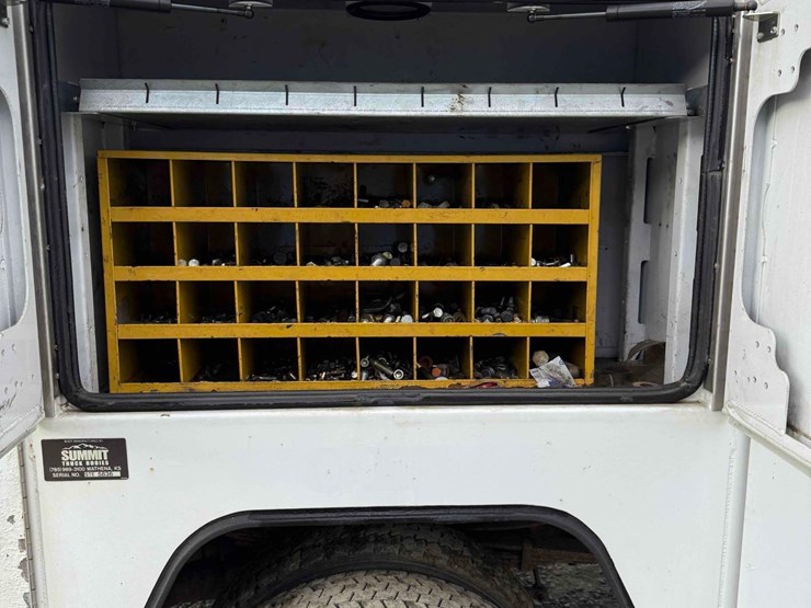 2007-ford-f550-image-8