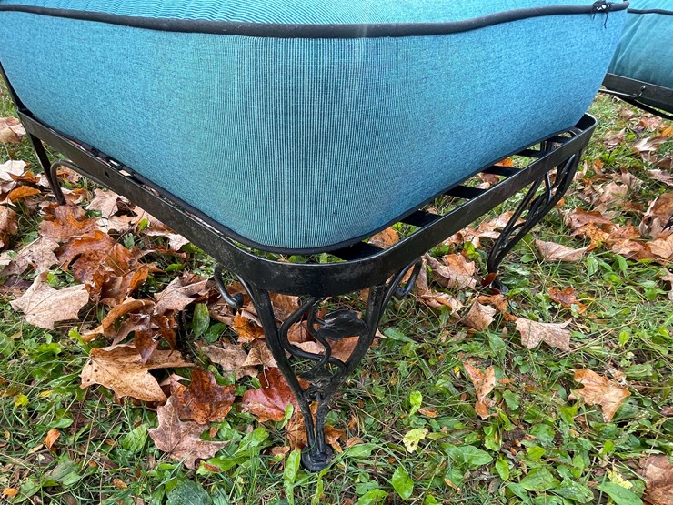 #6633-•-antique-iron-furniture-image-9