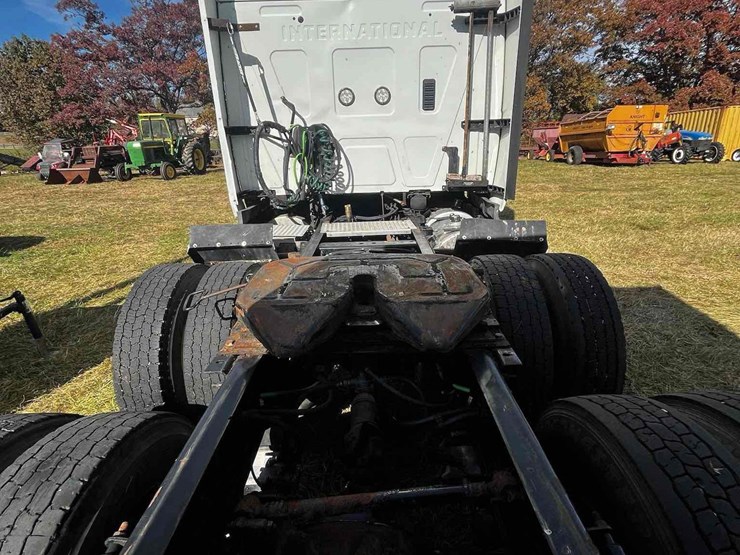 2016-international-prostar-image-4