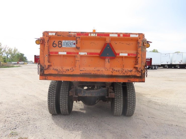 1996-ford-l9000-image-7