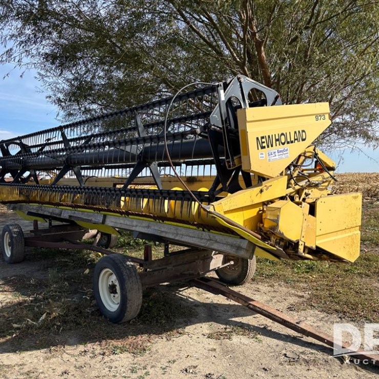 NEW HOLLAND 973