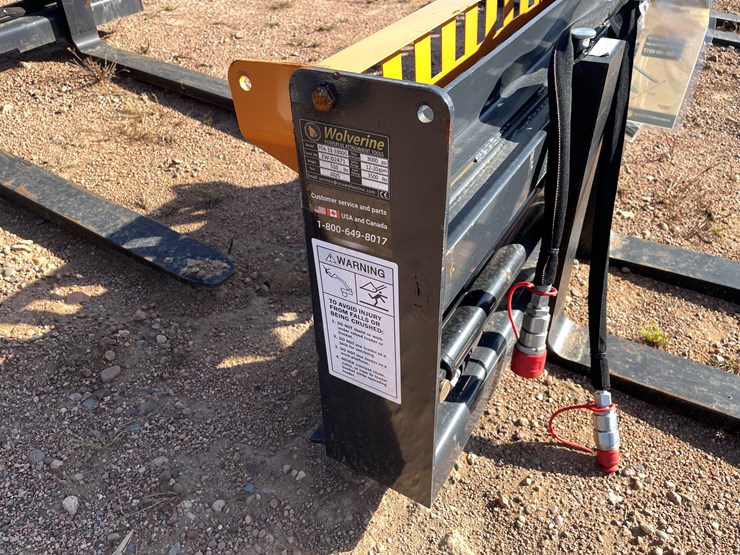 #4092-•-wolverine-pallet-fork-hydraulic-adjustable-attachment-image-6