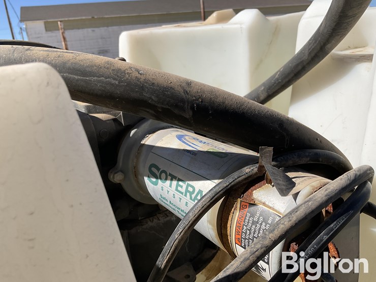 syngenta-454l/120-gallon-liquid-fertilizer-poly-shuttles-image-12