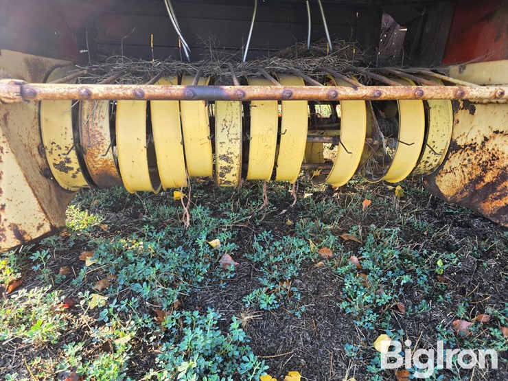 new-holland-268-image-19