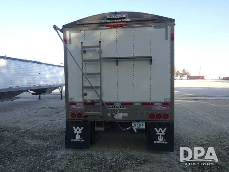 2014-wilson-hopper-bottom-image-25