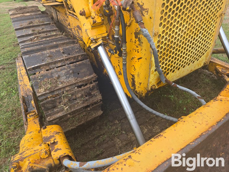 caterpillar-d4d-image-10