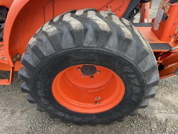 2010-kubota-l3200-image-21