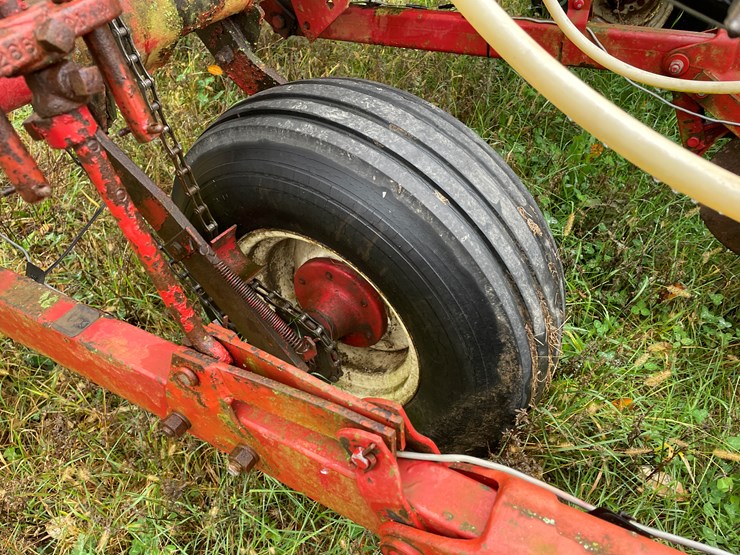 international-400-image-16