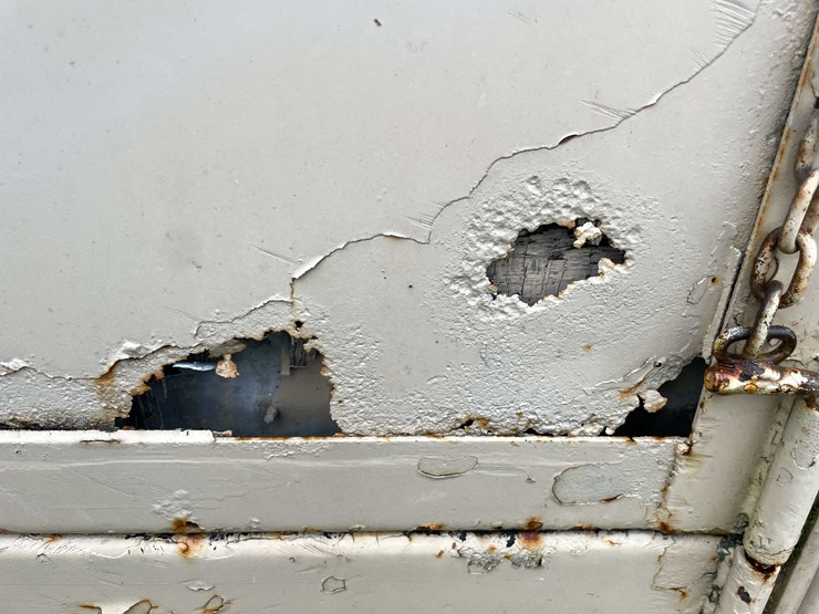 #8044-•-1986-3-horse-gooseneck-camper-trailer-(no-title)-image-48