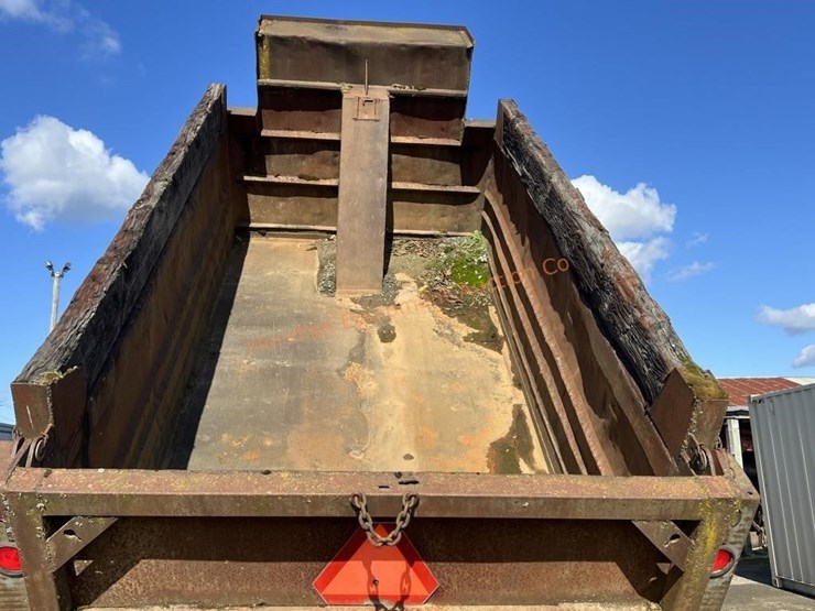 1979-ford-9000-image-35