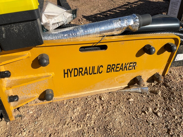 #4093-•-wolverine-hydraulic-breaker-attachment-image-2