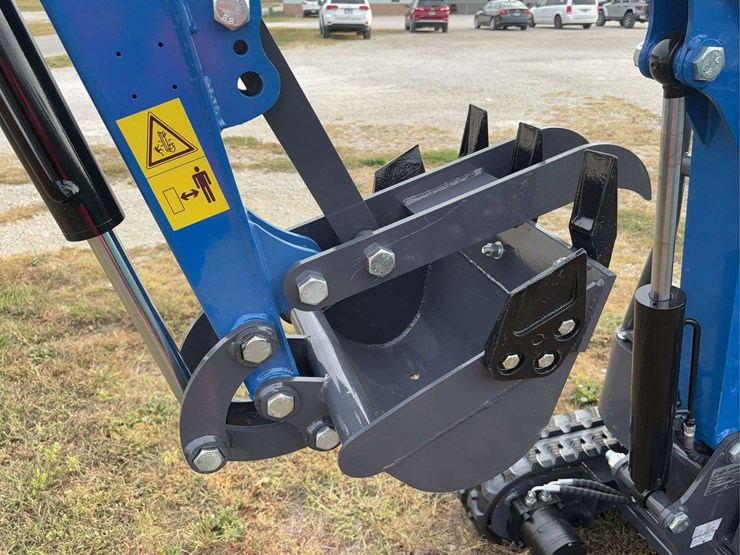 mini-excavator-mx12r-image-9