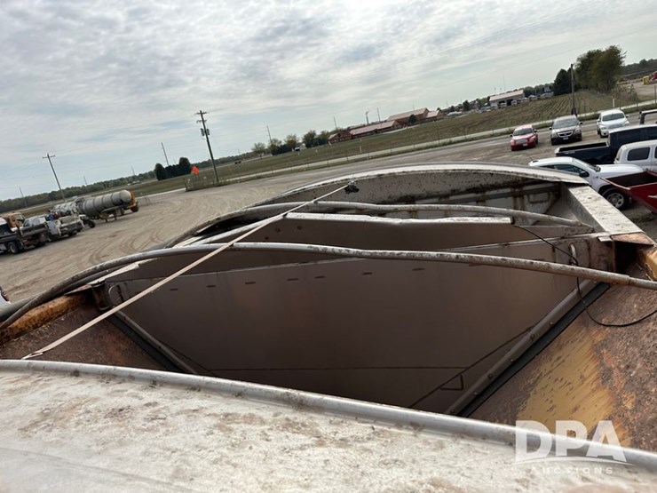 2015-ag-chem-rg1100b-image-28