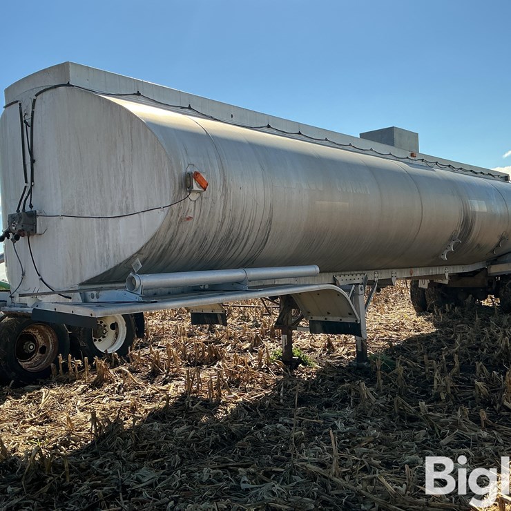 1969 TRAILMOBILE TRAILER