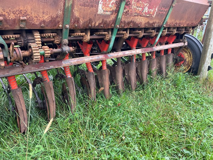 #8115-•-case-seeder-image-9