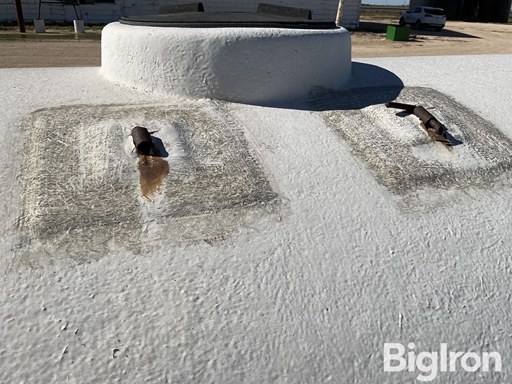 1600-gallon-liquid-fertilizer-poly-tank-image-13