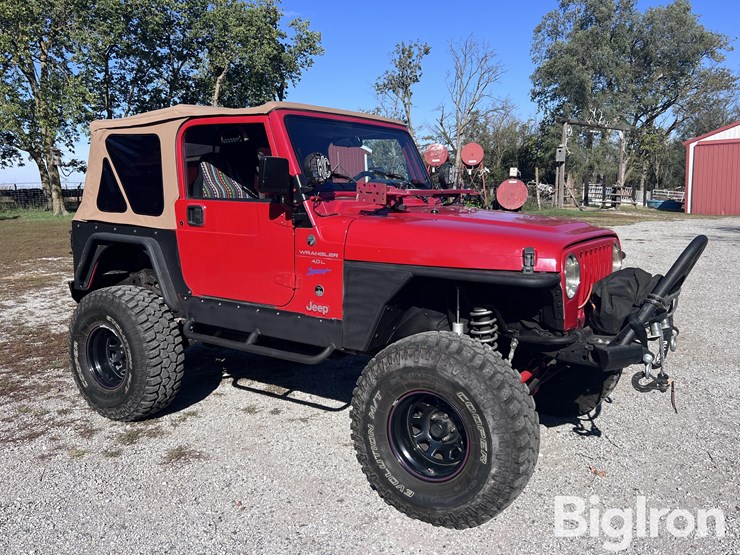 1997-jeep-wrangler-sport-image-3