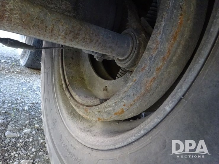 2014-timpte-hopper-bottom-image-39