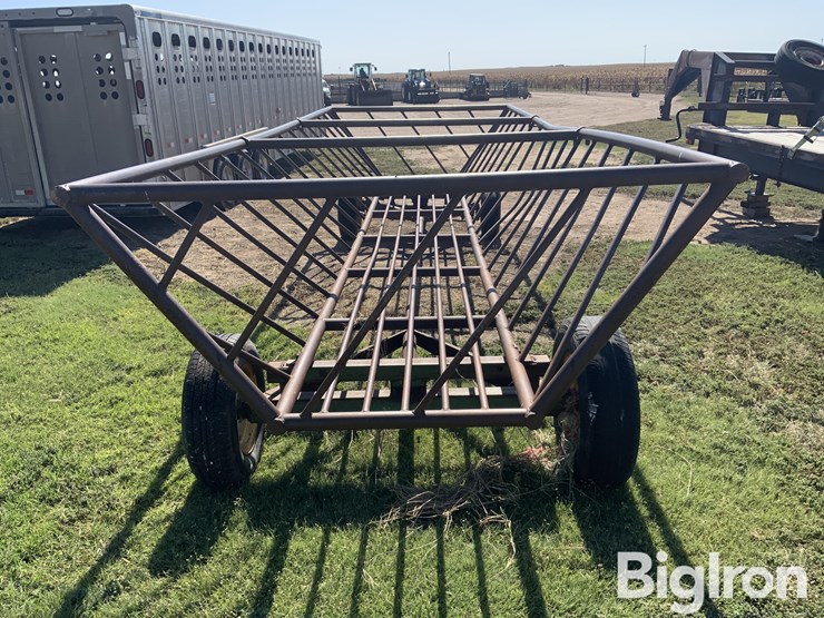 blattner-3-bale-hay-feeder-wagon-image-6