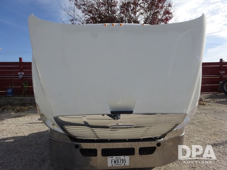 2018-freightliner-cascadia-day-cab-truck-(pz13986,-unit-405)-image-55