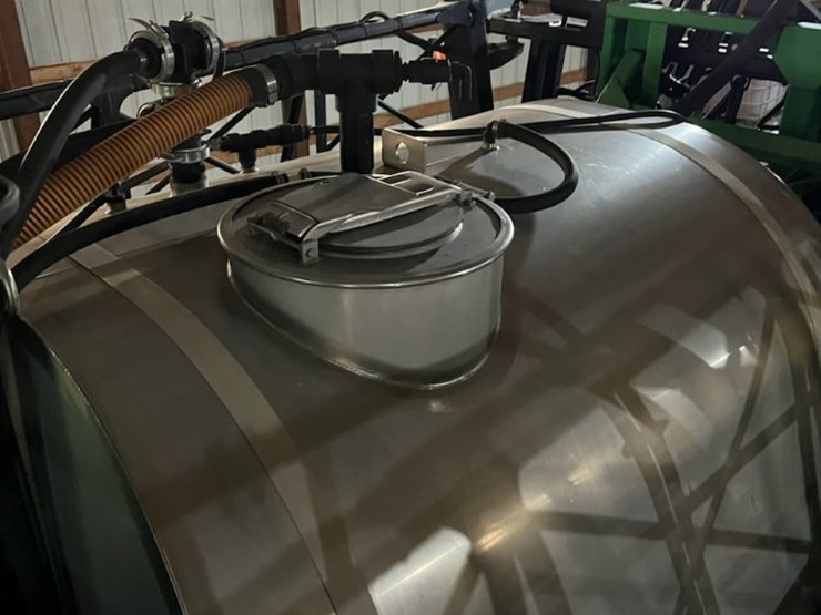 2010-john-deere-4730-image-18