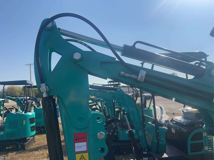 mini-excavator-mh12rx-image-10