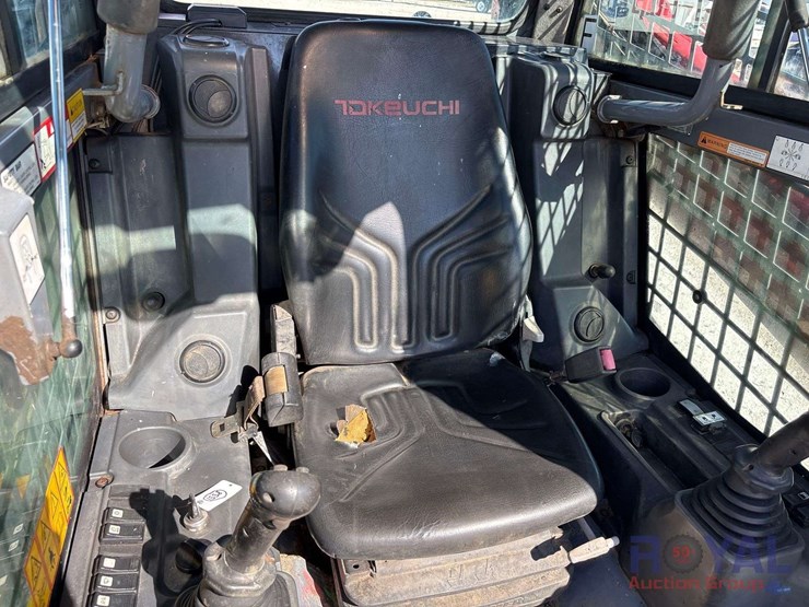 2016-takeuchi-tl10v2-image-18